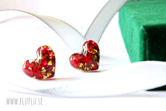 Hjärta med kristaller, stiftörhängen - Fluflu Handgjorda Smycken & Design
