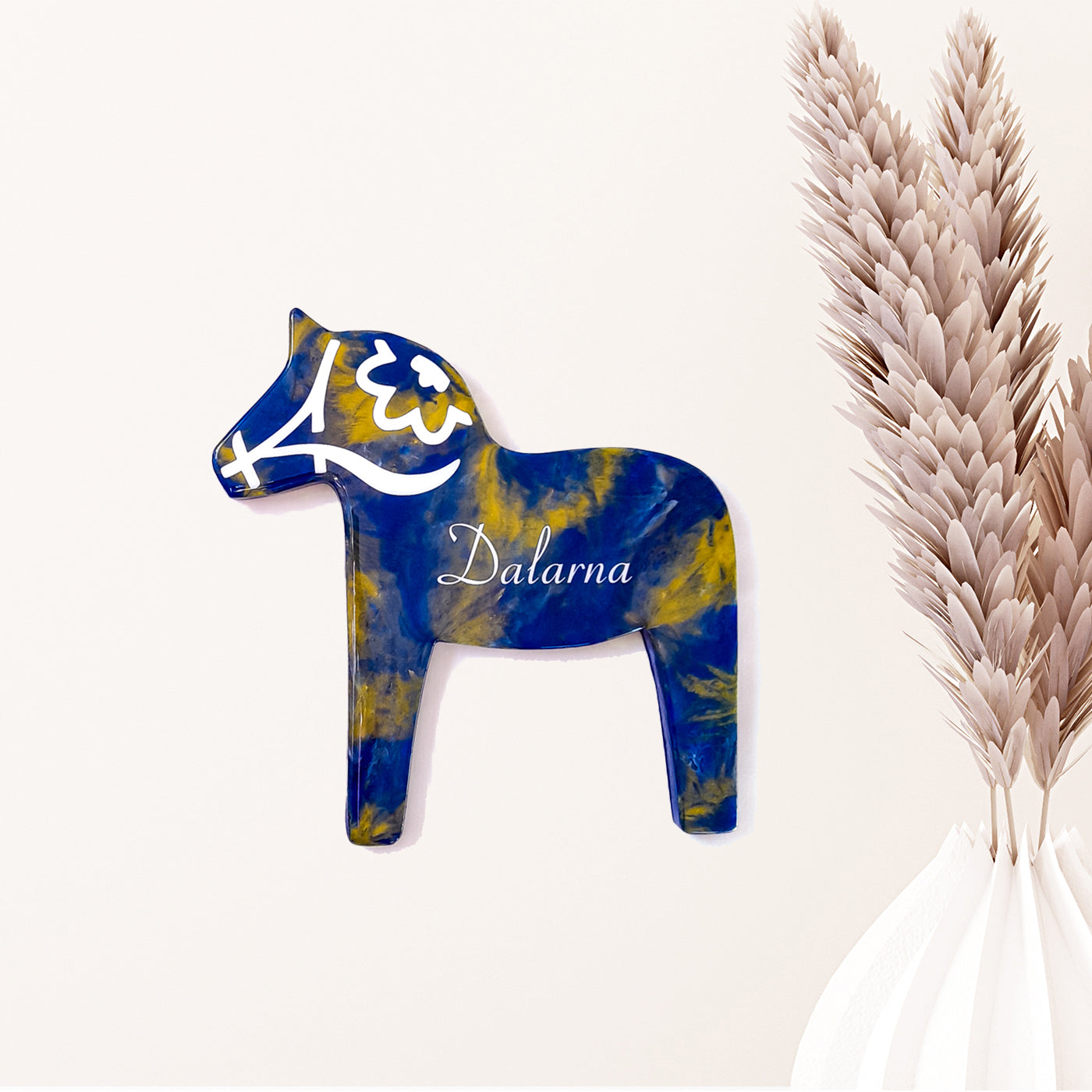 Blå dalahäst, väggdekoration