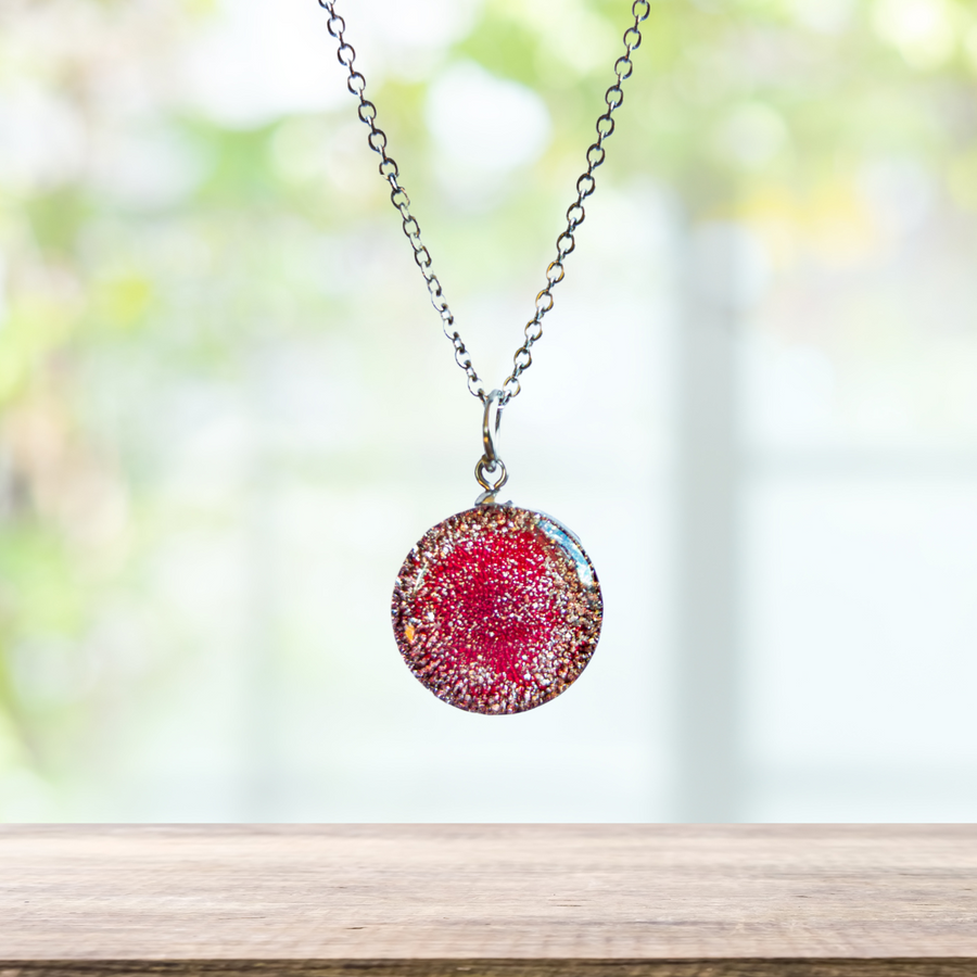 Luminös röd nova, halsband