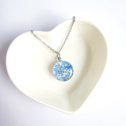 Förgätmigej, runt - Fluflu Handgjorda Smycken & Design