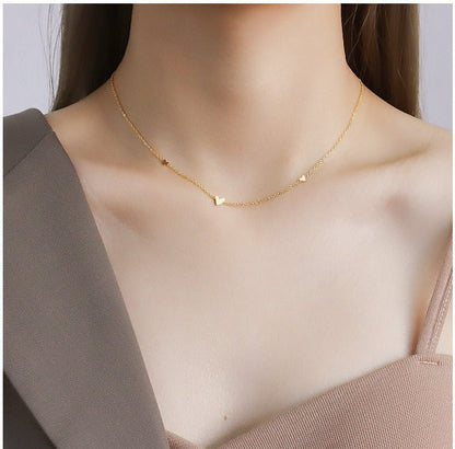 Halsband med små hjärtan – Guld