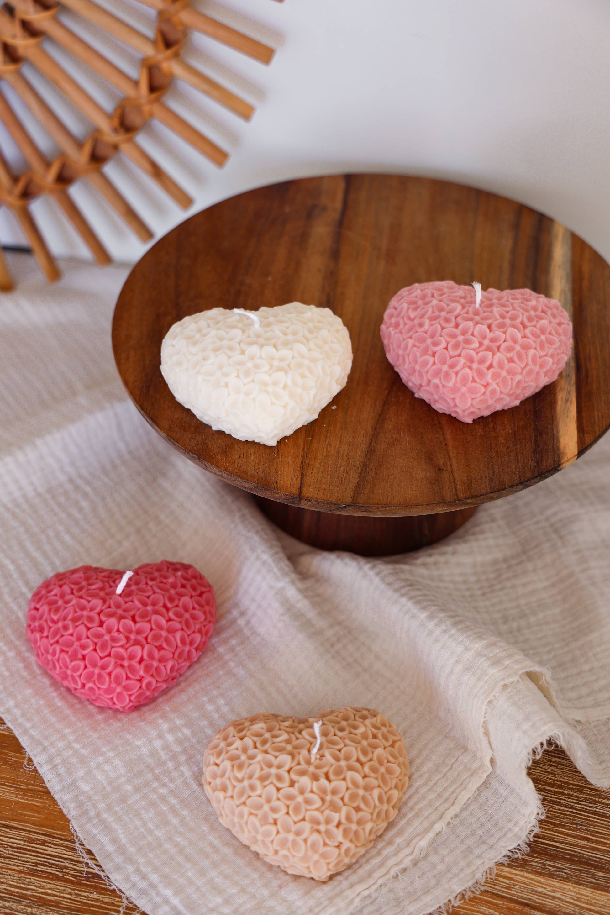 Hjärta av blommor, ljus - Fluflu Handgjorda Smycken & Design