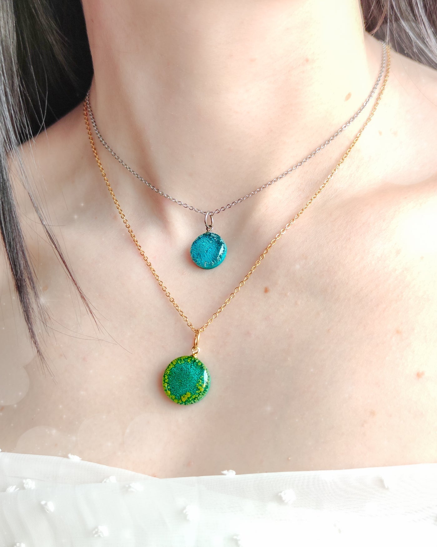 Krabbnebulosan, halsband - Fluflu Handgjorda Smycken & Design