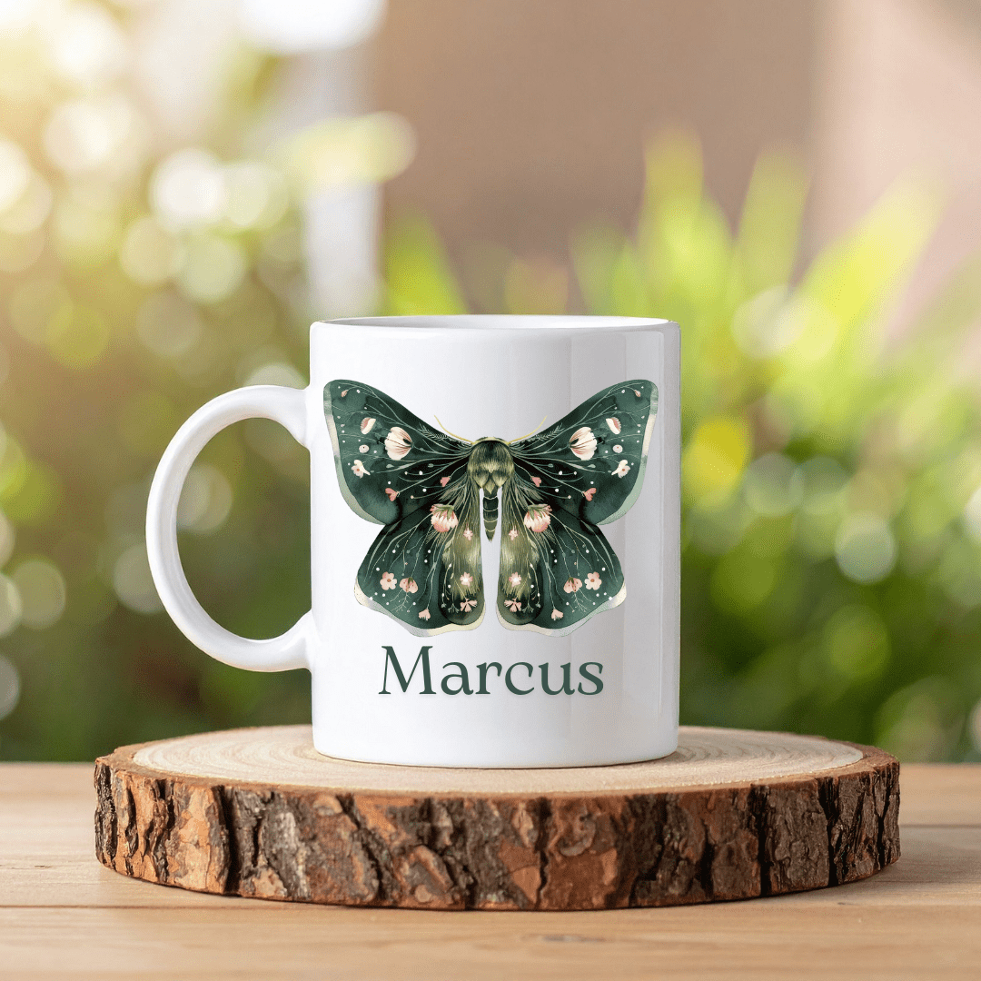 Nattfjäril mugg | Personlig mugg med namn - Fluflu Handgjorda Smycken & Design