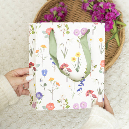 Presentpåse Wildflower Blommig - Fluflu Handgjorda Smycken & Design