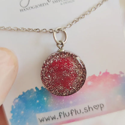 Luminös röd nova, halsband