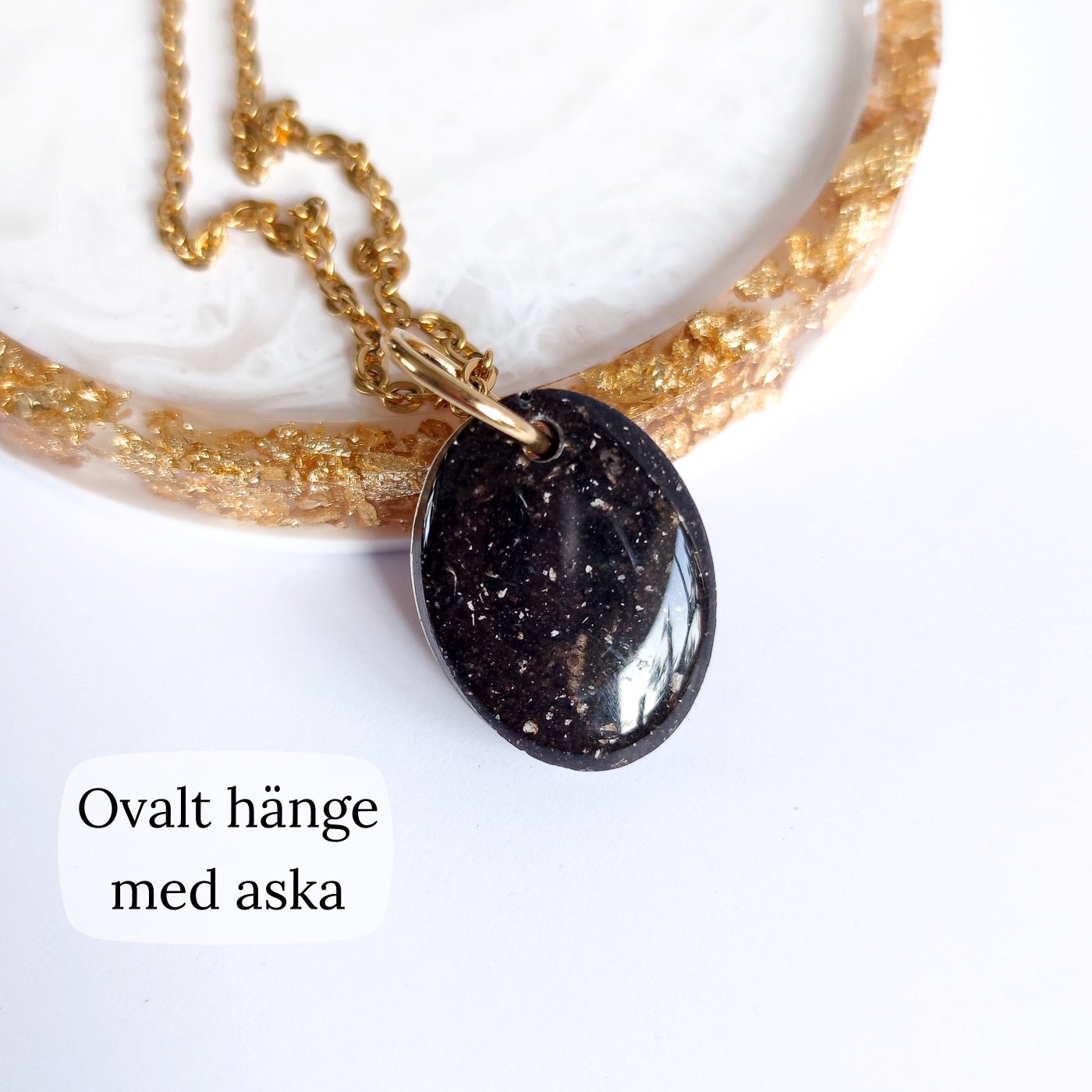 Runt hänge med hår/päls/tagel eller aska - Fluflu Handgjorda Smycken & Design