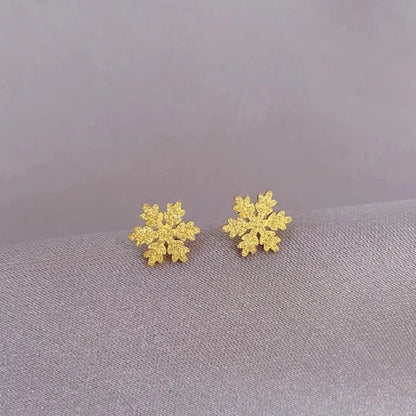 Skimrande snöflingor, stiftörhängen
