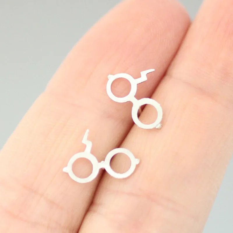 Stiftörhängen glasögon - Fluflu Handgjorda Smycken & Design