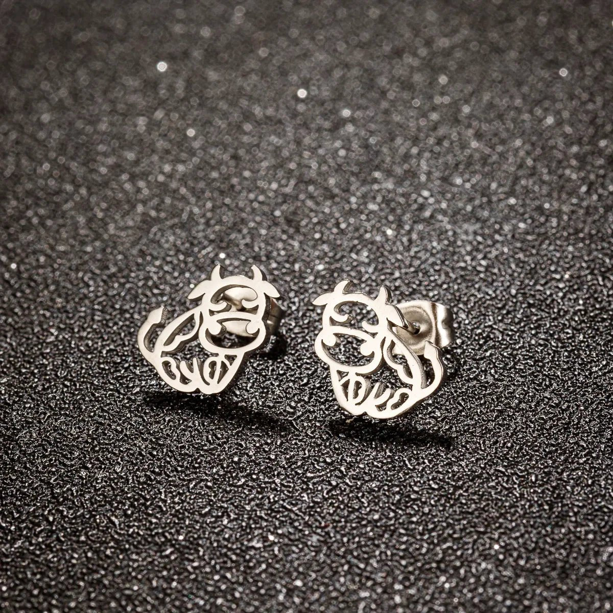 Stiftörhängen kor - Fluflu Handgjorda Smycken & Design