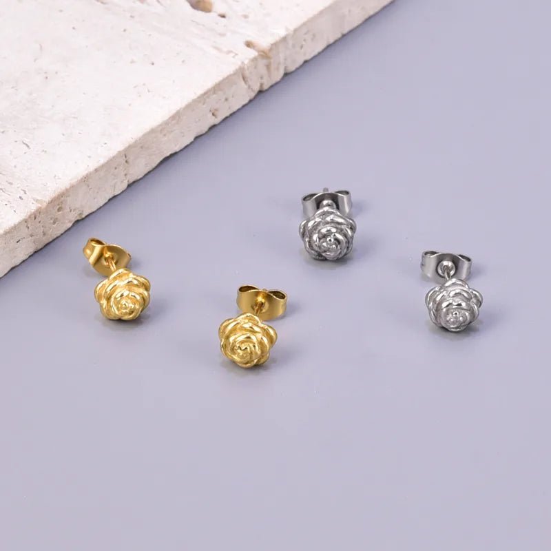 Stiftörhängen rosblomma - Fluflu Handgjorda Smycken & Design