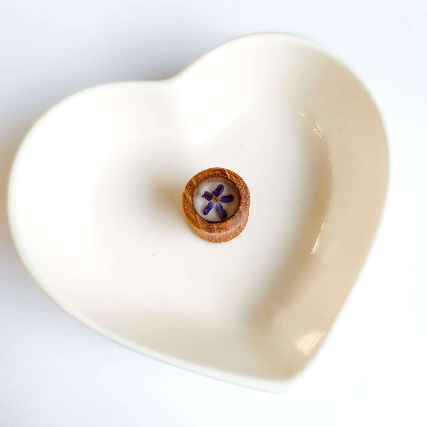 Trätunnel med förgätmigej - Fluflu Handgjorda Smycken & Design