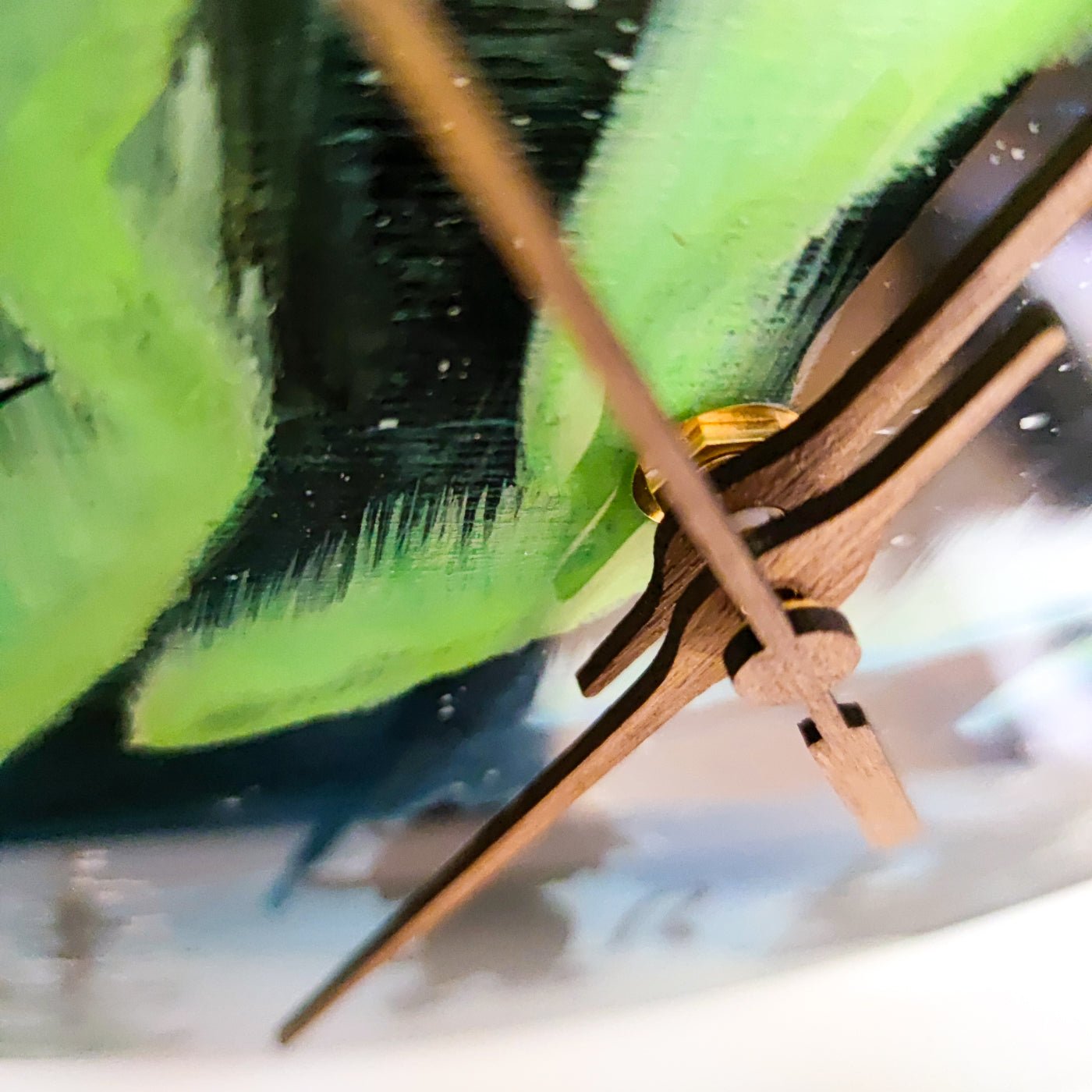 Väggklocka "Troll under norrsken" - Fluflu Handgjorda Smycken & Design