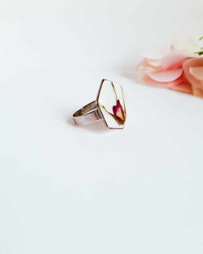 Ring med äkta rosenknopp – detaljbild 6