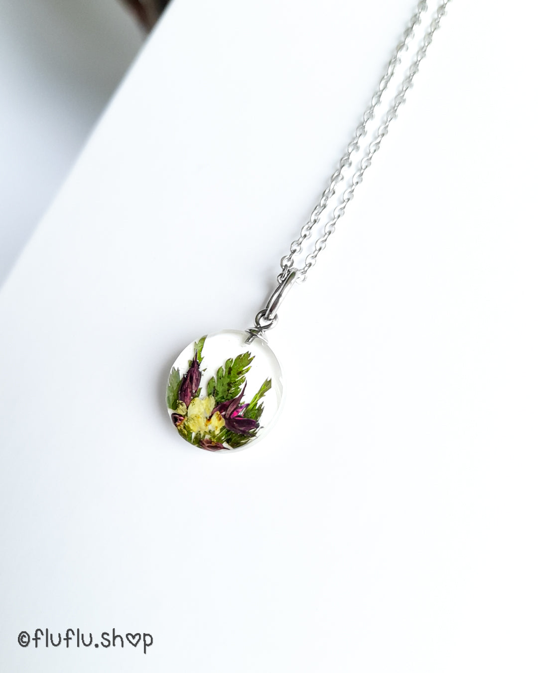 Herbarium, runt - Fluflu Handgjorda Smycken & Design
