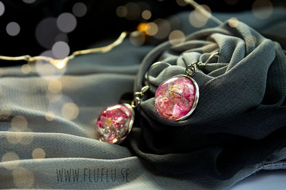Örhängen med rosenblad och flingor, silver – detaljbild 4