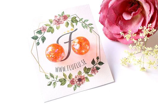 Stiftörhängen pärlor med orange strössel - Fluflu Handgjorda Smycken & Design