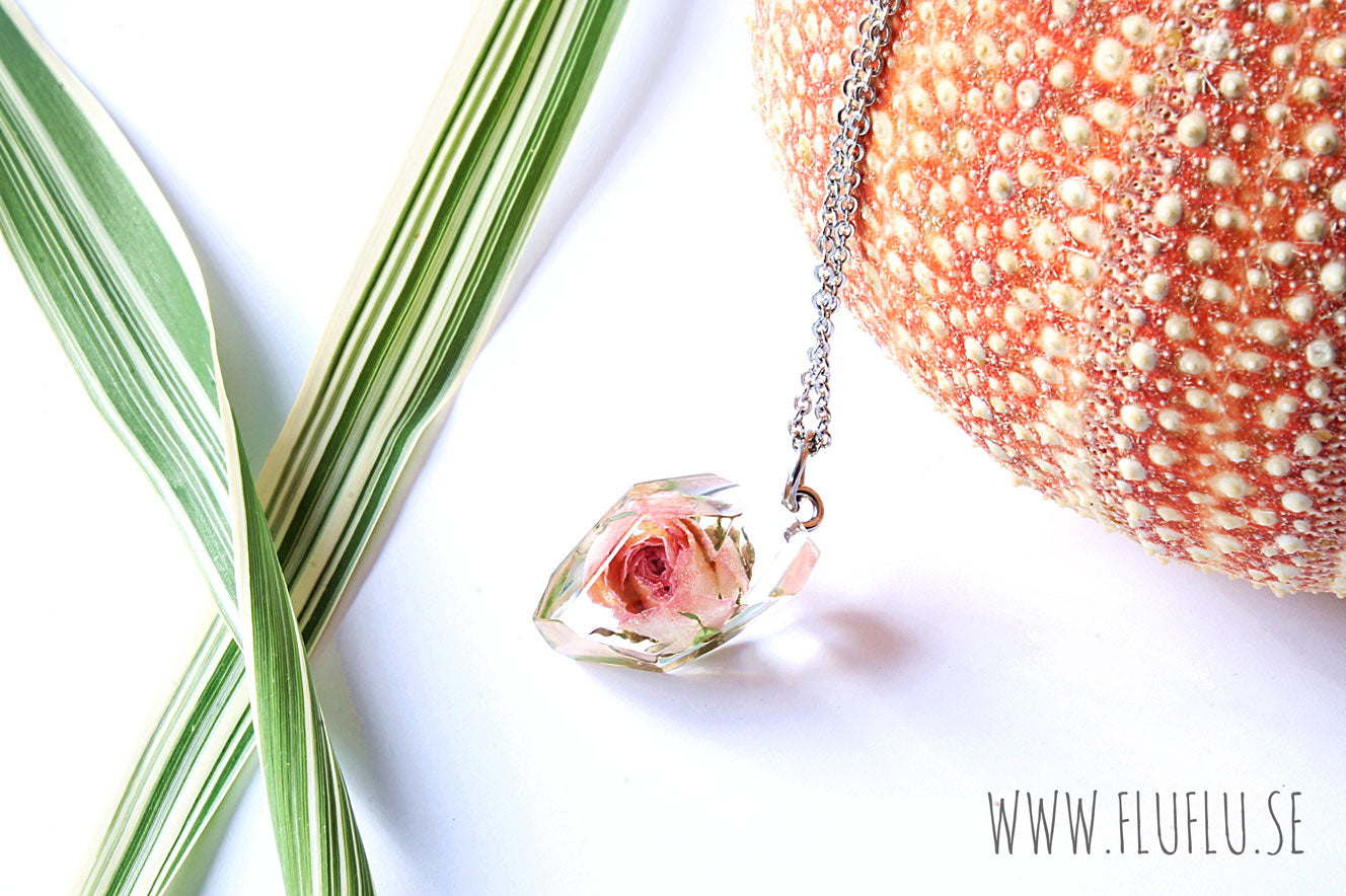 Kristall med ros, silver - Fluflu Handgjorda Smycken & Design