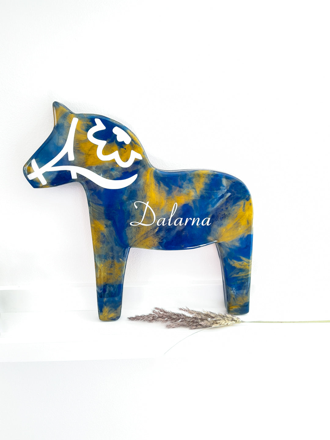 Blå dalahäst, väggdekoration - Fluflu Handgjorda Smycken & Design